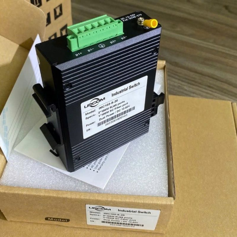 Bộ chuyển đổi quang điện công nghiệp IMC102-S-20